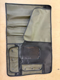 Unimog U 435 U1300 Tasche für Schmierpresse