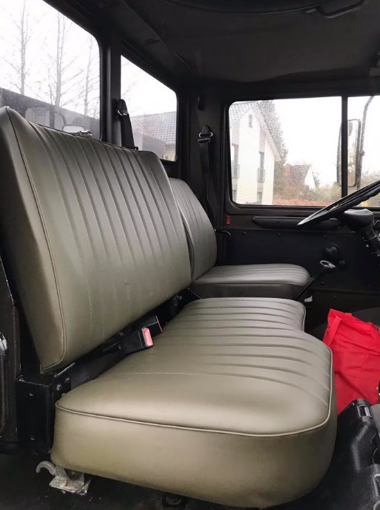 Unimog 435 U 1300 Sitzbezüge Oliv für Doppelsitz Beifahrer BW